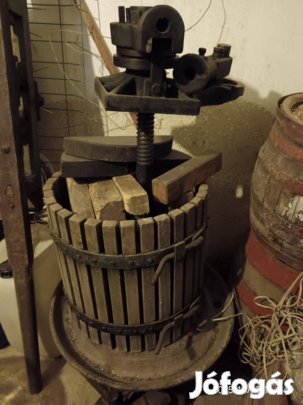 Szőlő prés jó állapotba