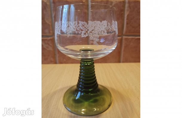 Szőlőmintás borospohár szett