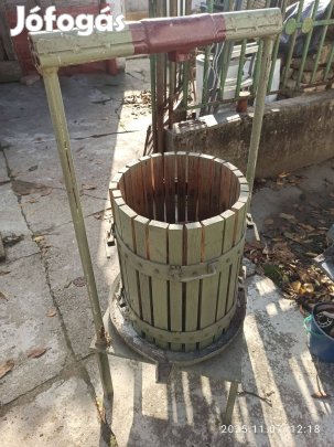 Szőlőprés saját készítésű