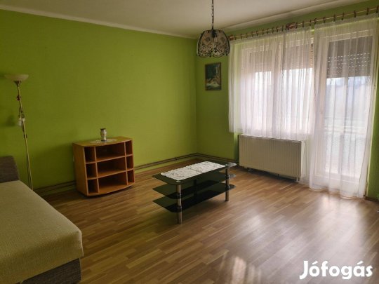 Szombathely, Károly Róbert utca, 1. emeleti lakás