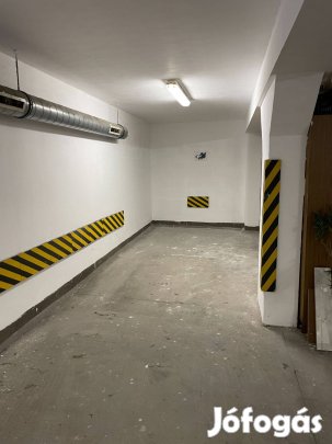 Szombathely, Tóth Árpád utcában mélygarázs kiadó