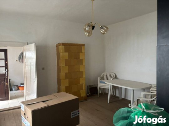 Szombathelyen sorházi lakás olcsón eladó