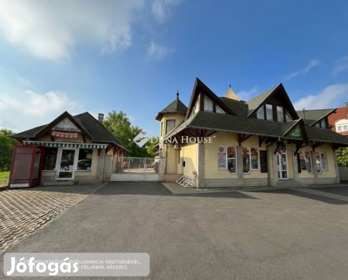 Szombathelyi 365 nm-es ház eladó