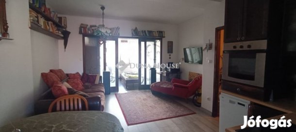 Szombathelyi 51 nm-es lakás eladó