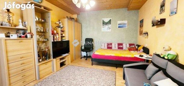 Szombathelyi eladó 105 nm-es lakás
