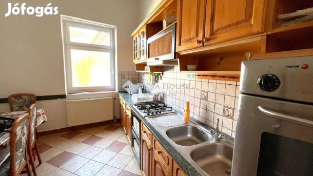 Szombathelyi eladó 112 nm-es lakás