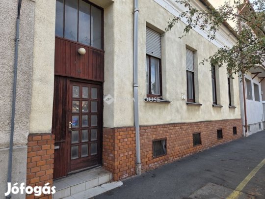 Szombathelyi eladó 150 nm-es ház