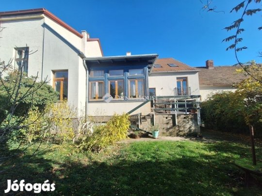 Szombathelyi eladó 160 nm-es ház