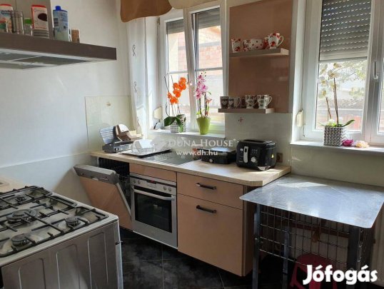 Szombathelyi eladó 223 nm-es ház #3711022