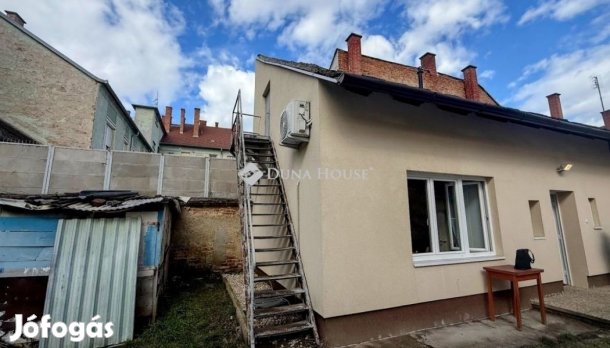 Szombathelyi eladó 26 nm-es lakás