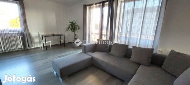 Szombathelyi eladó 34 nm-es lakás