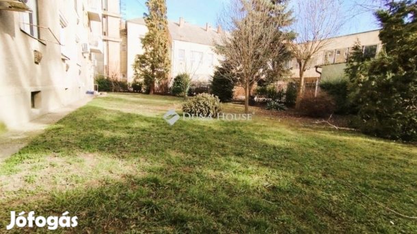 Szombathelyi eladó 52 nm-es lakás