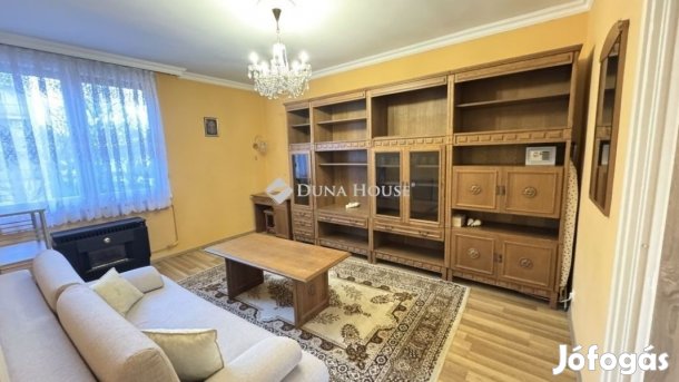 Szombathelyi eladó 54 nm-es lakás