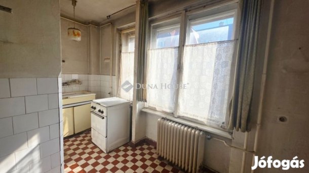 Szombathelyi eladó 60 nm-es lakás