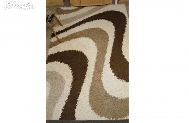 Szőnyeg egy nagy és két kicsi