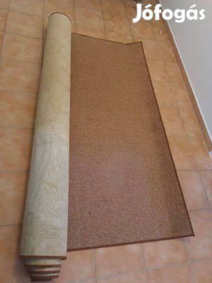 Szőnyeg eladó 15000 ft