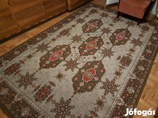 Szőnyeg korának megfelelő