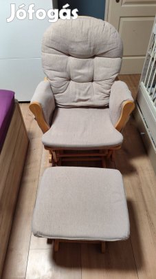 Szoptatós szék, hintafotel hintaszék lábtartóval