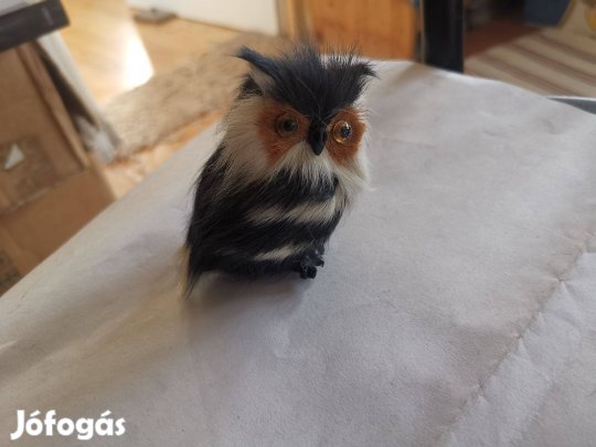 Szőrme bagoly figura