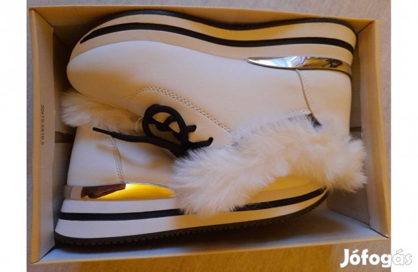 Szőrmés téli női cipő eladó