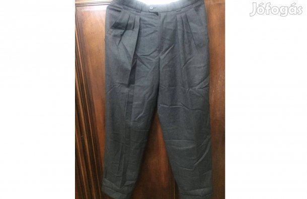 Szövet nadrág sötét