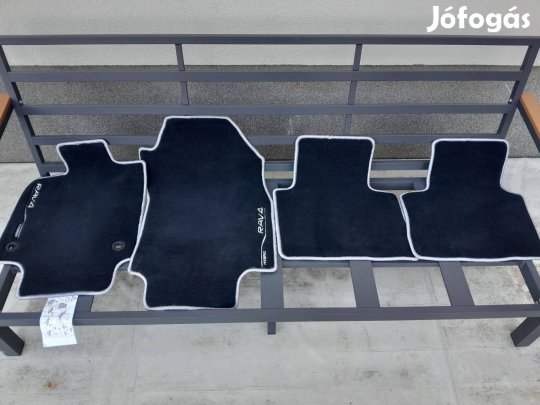 Szövetszőnyeg szőnyeg Rav4