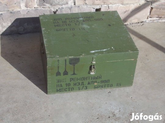 Szovjet katonai láda