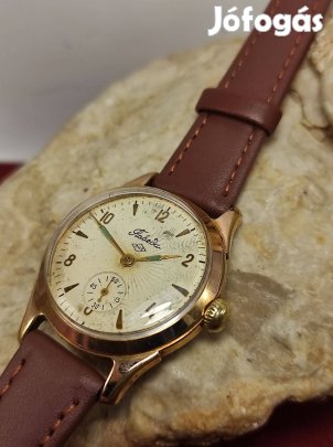 Szovjet szép Pobeda 15 köves Mechanikus szép karóra