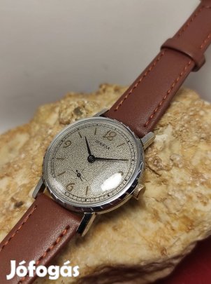 Szovjet szép Pobeda Mechanikus szép karóra