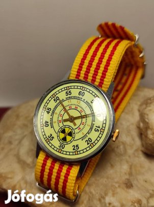 Szovjet szép Rakéta 16 köves Mechanikus szép karóra