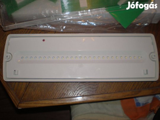 Szükséglámpa ledes, vészlámpa, ledlámpa , 4W, 36x11x6cm