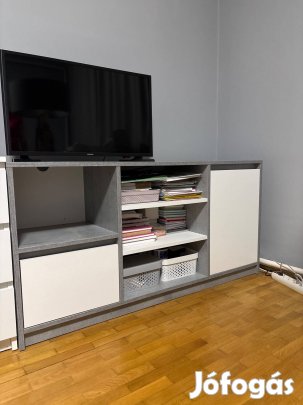 Szürke- fehér tévés szekrény