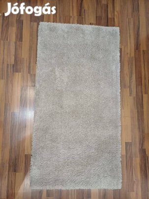 Szürke hosszú szőrű szőnyeg Budapesten eladó