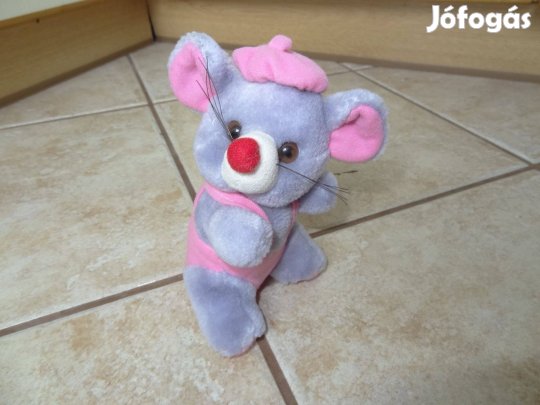 Szürke kalapos kisegér plüss játék figura
