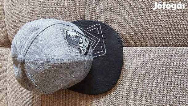 Szürke különleges baseball sapka