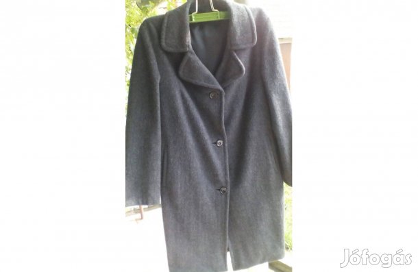 Szürke női szövet kabát
