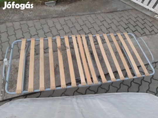 Szürke összecsukható kempingágy vendégágy matrac nélkül csővázas