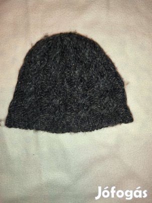 Szürke színű férfi sapka