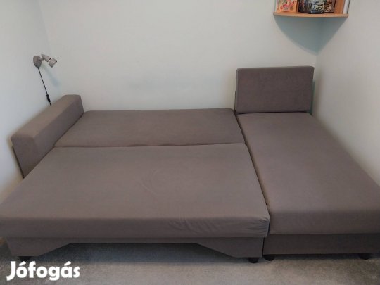 Szürke színű kanapéágy eladó! 