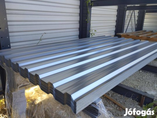 T18 trapézlemez horganzott 1140mm teljes 1100mm hasznos szélességűek