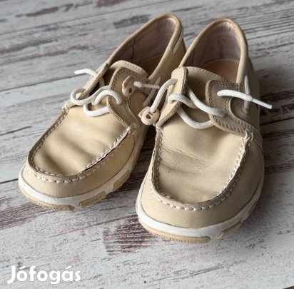 TBS női bőr vitorlás cipő eladó 37 kiváló állapotban