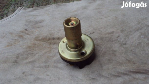 TGL 23409 fényváltó lábkapcsoló 12v 120w