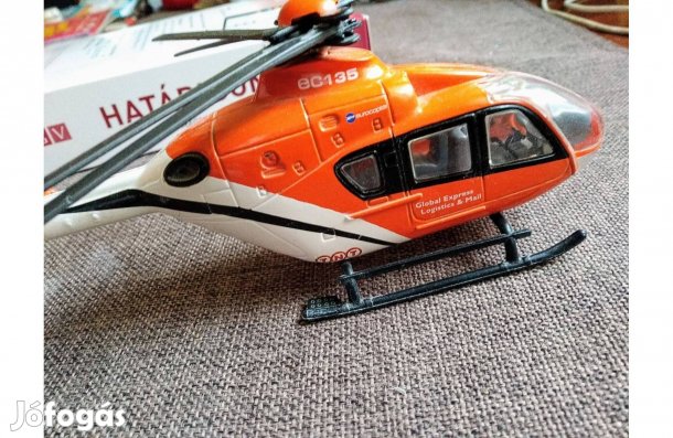 TNT Acél helikopter modell Global Express prémium kivitelben Sok Más
