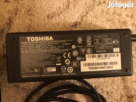 TOSHIBA PA-1750-29 Laptop Notebook Töltő Adapter 19 V - 3,95 A