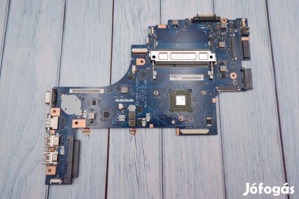 TOSHIBA Satellite C50D-B laptop alaplap LA-B302P AMD A1-6010