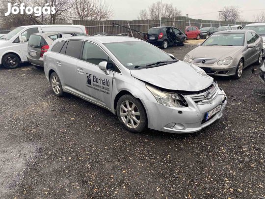 TOYOTA AVENSIS D4D T27 BAL K, MANUAL eladó