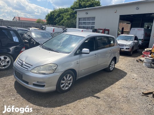 TOYOTA AVENSIS VERSO D2,0 D4D BAL K, MAN eladó