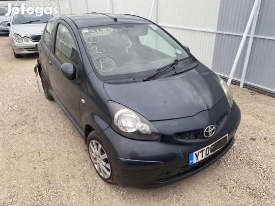 TOYOTA AYGO 1,0 12V JOBB K, MANUAL eladó