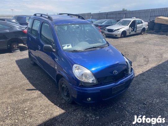 TOYOTA YARIS VERSO 1,4 D4D BAL K, MANUAL eladó