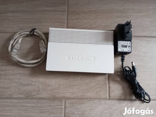 TP-Link TL-R402M 4 portos, 10/100 Mbps Cable/DSL Router